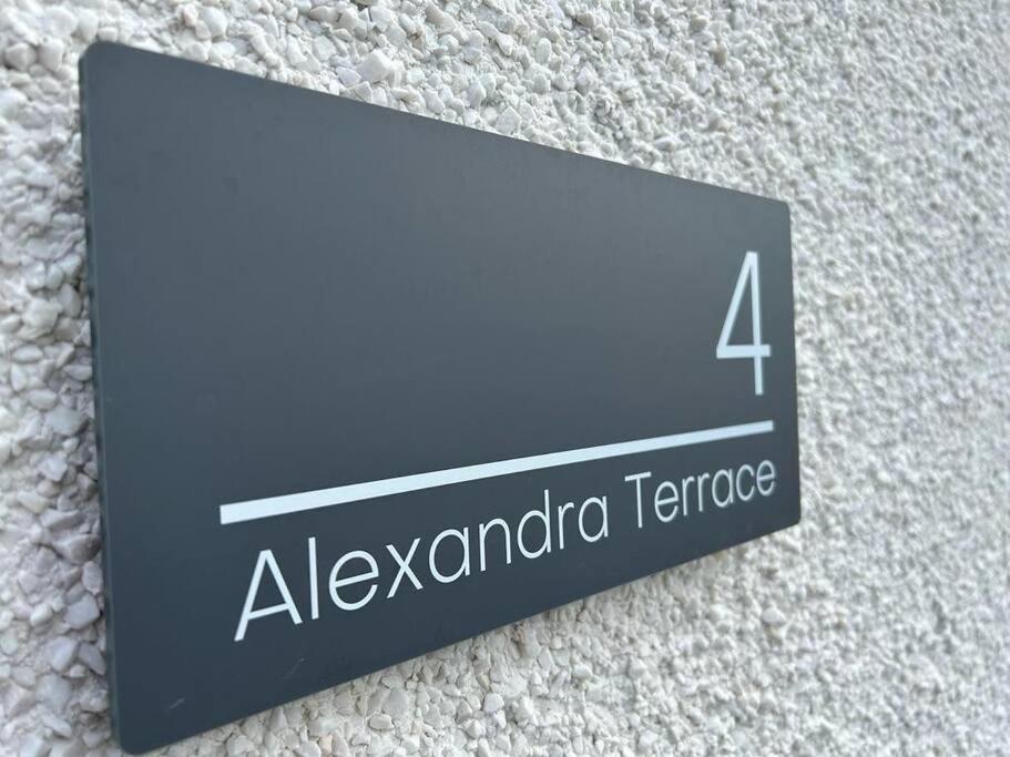 Caernarfon Modern Townhouse Snowdonia Βίλα Εξωτερικό φωτογραφία